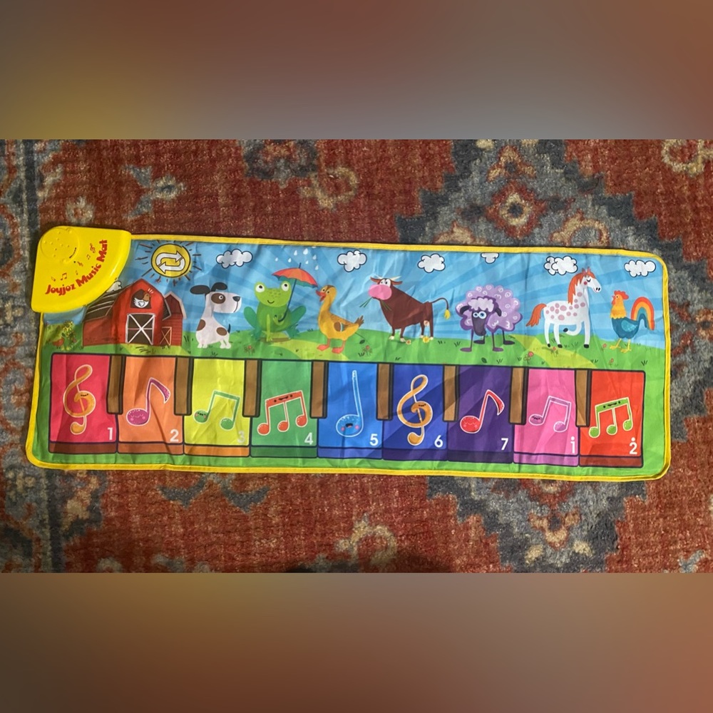 Infant floor mat